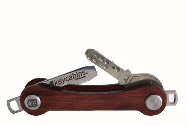 Keycabin - nachhaltiger Schlüsselbund Farbe Rosenholz